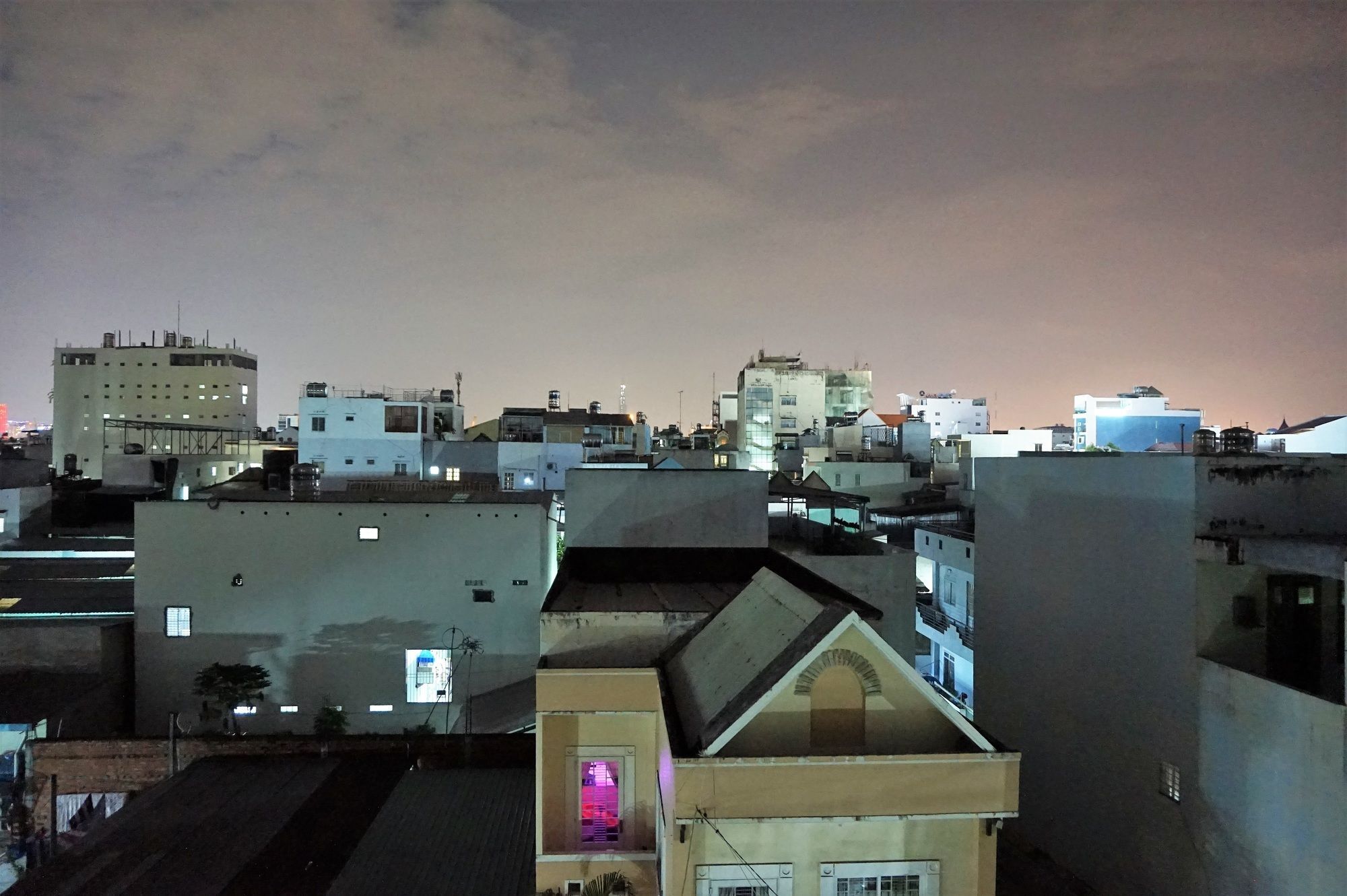 Reddoorz Near Khu Che Xuat Tan Thuan 2 Hotel Ho Chi Minh City Exterior photo